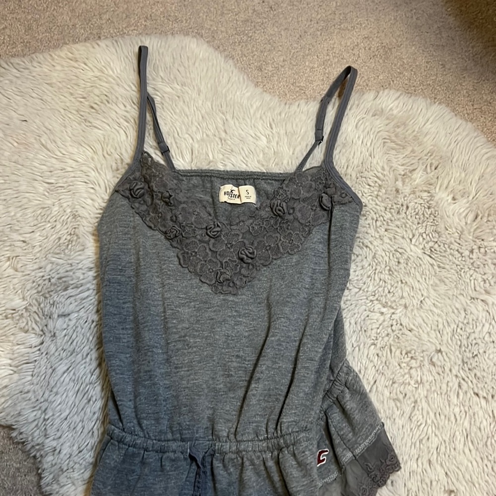 HOLLISTER Tank